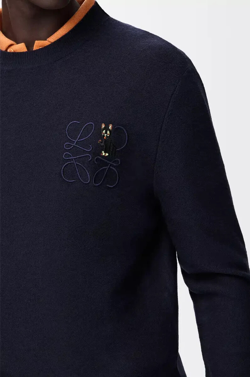 sweater in wool dark navy blue