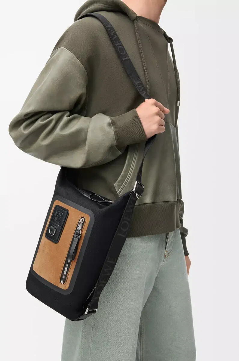 small flex loop bucket in canvas and suede blackdark gold