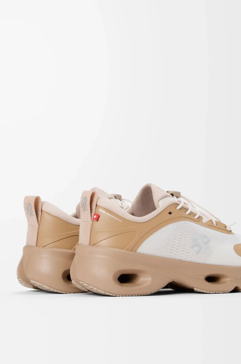 cloudsolo sneaker dark sandcream