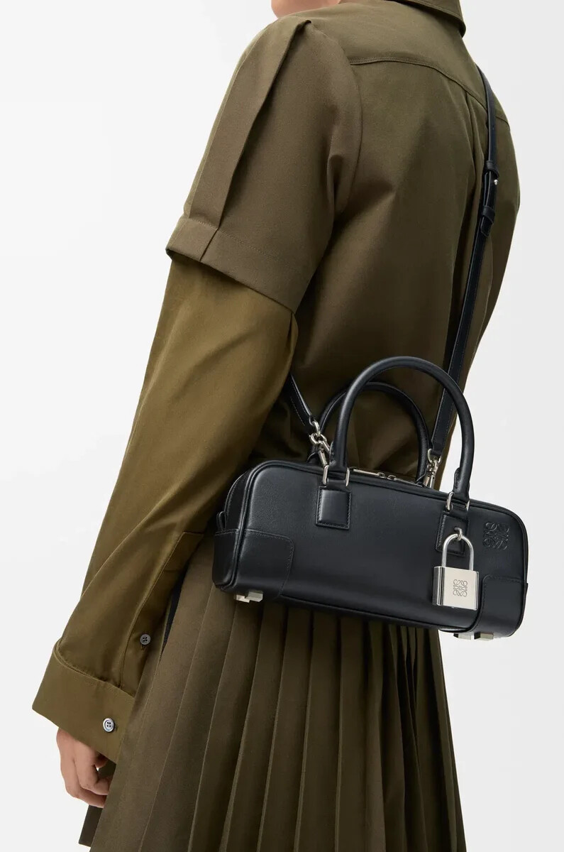 amazona 23 cropped bag in shiny calfskin black