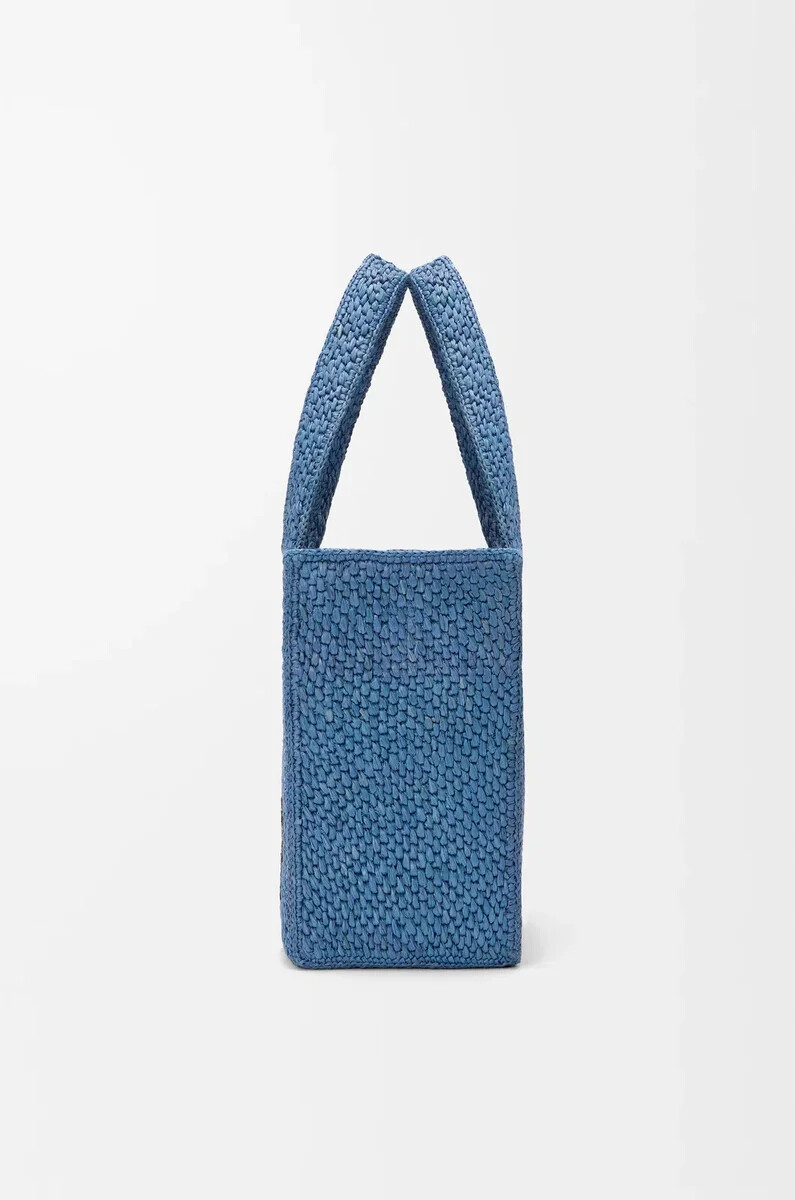 medium loewe font tote in raffia light blue