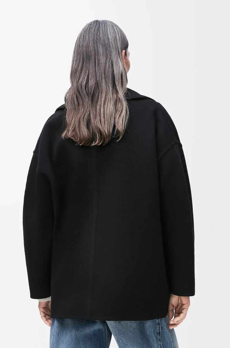 short coat in wool black