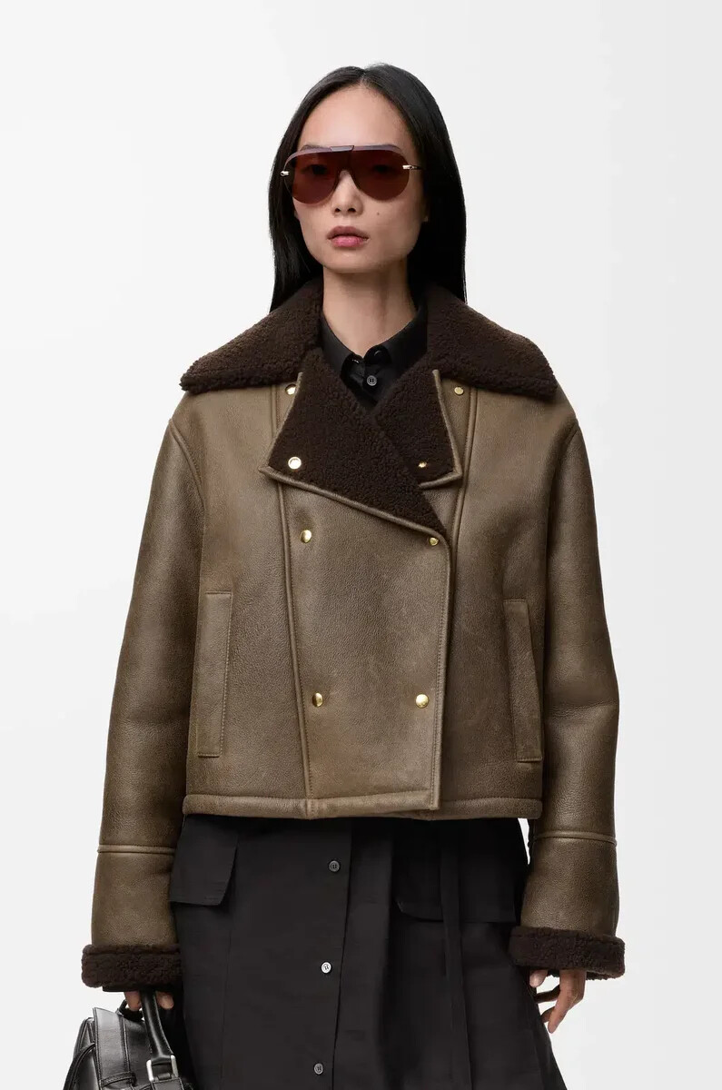 jacket in shearling sage