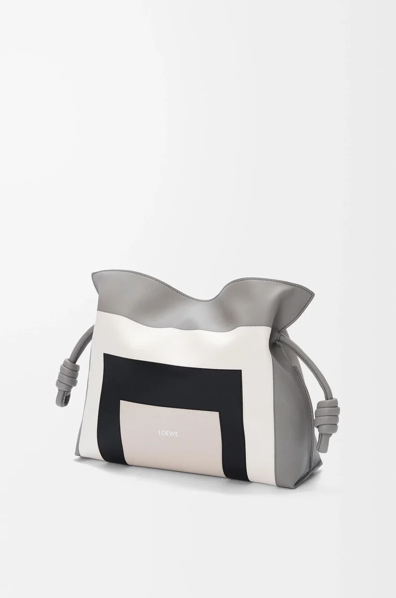 medium flamenco clutch in nappa calfskin greylight ghost