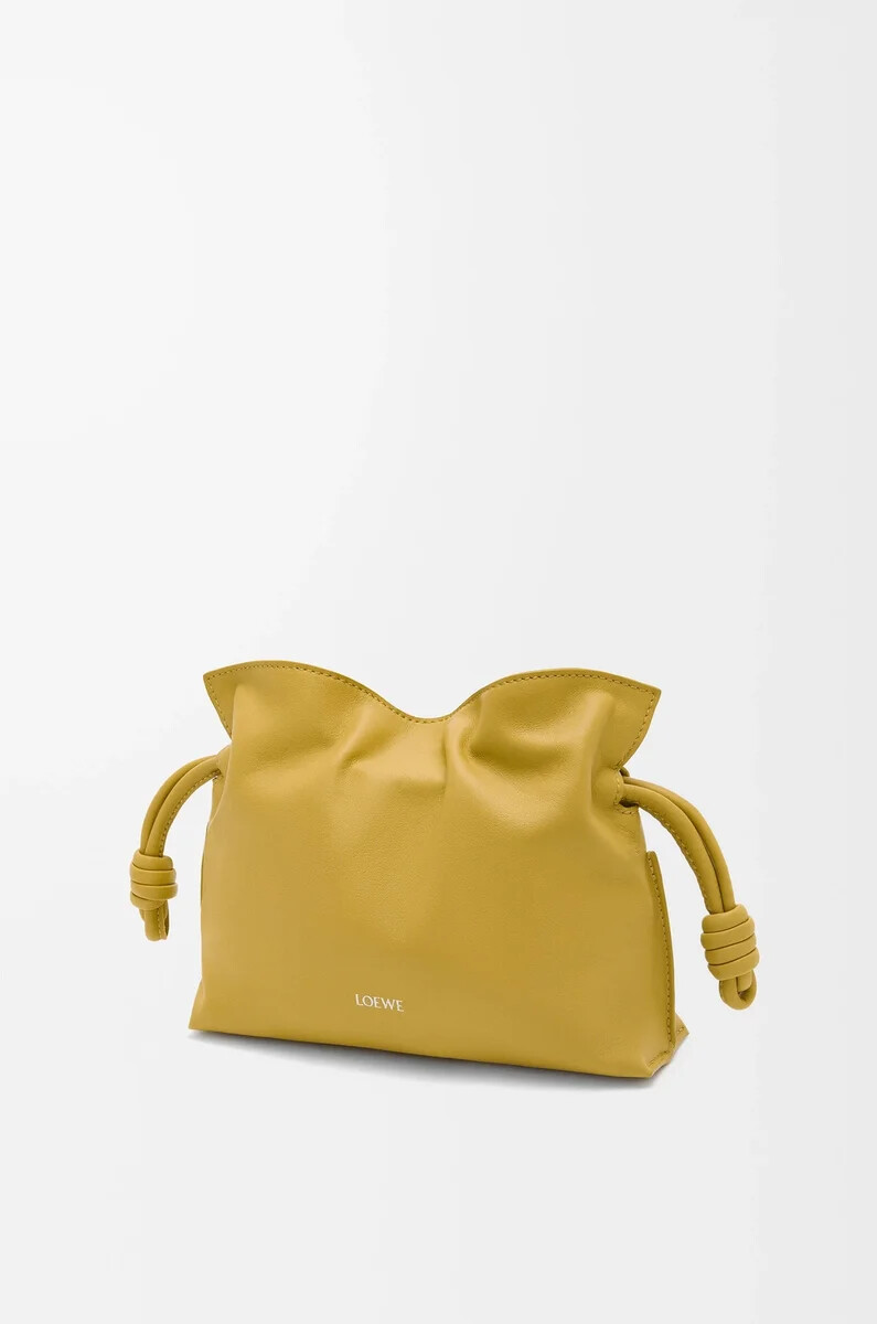 mini flamenco clutch in nappa calfskin ginger