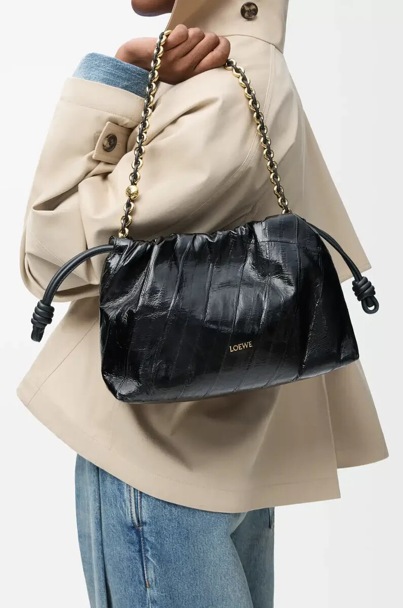 medium flamenco purse in eel black