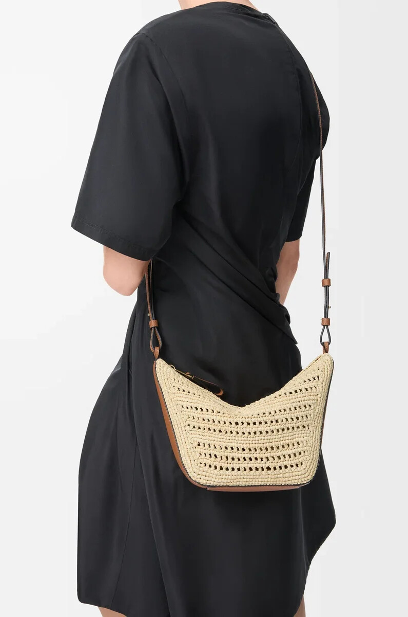 mini hammock hobo in raffia and calfskin tannatural
