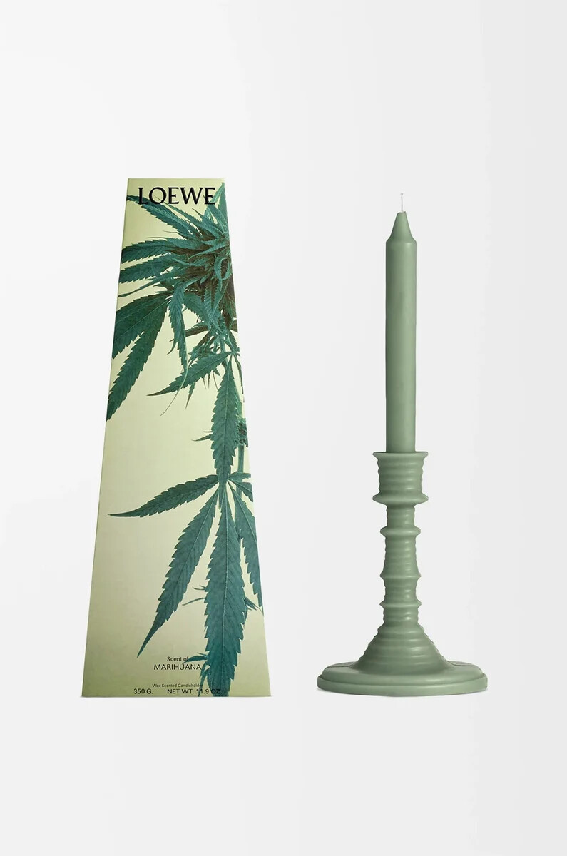 scent of marihuana wax candleholder dark green