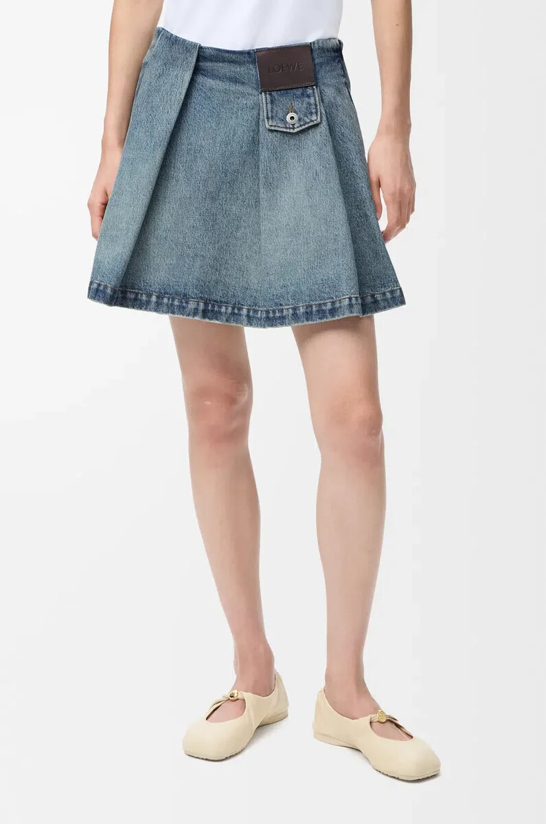 mini skirt in denim washed denim