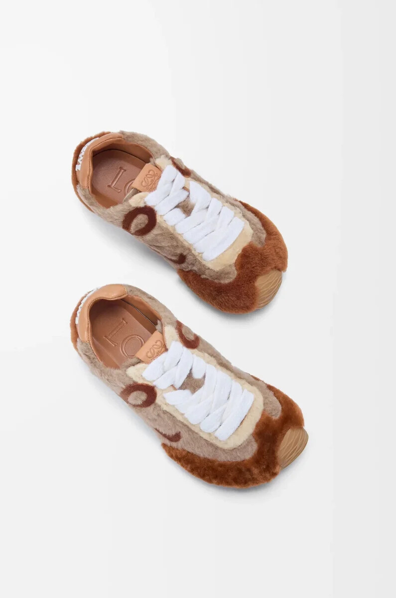 ballet runner 2.0 in shearling tan multitone