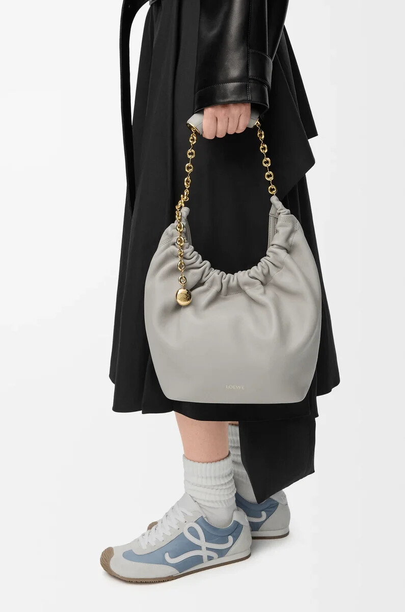 small squeeze bag in mellow nappa lambskin shell grey