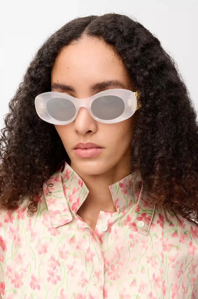 beveled oval maxi anagram sunglasses white